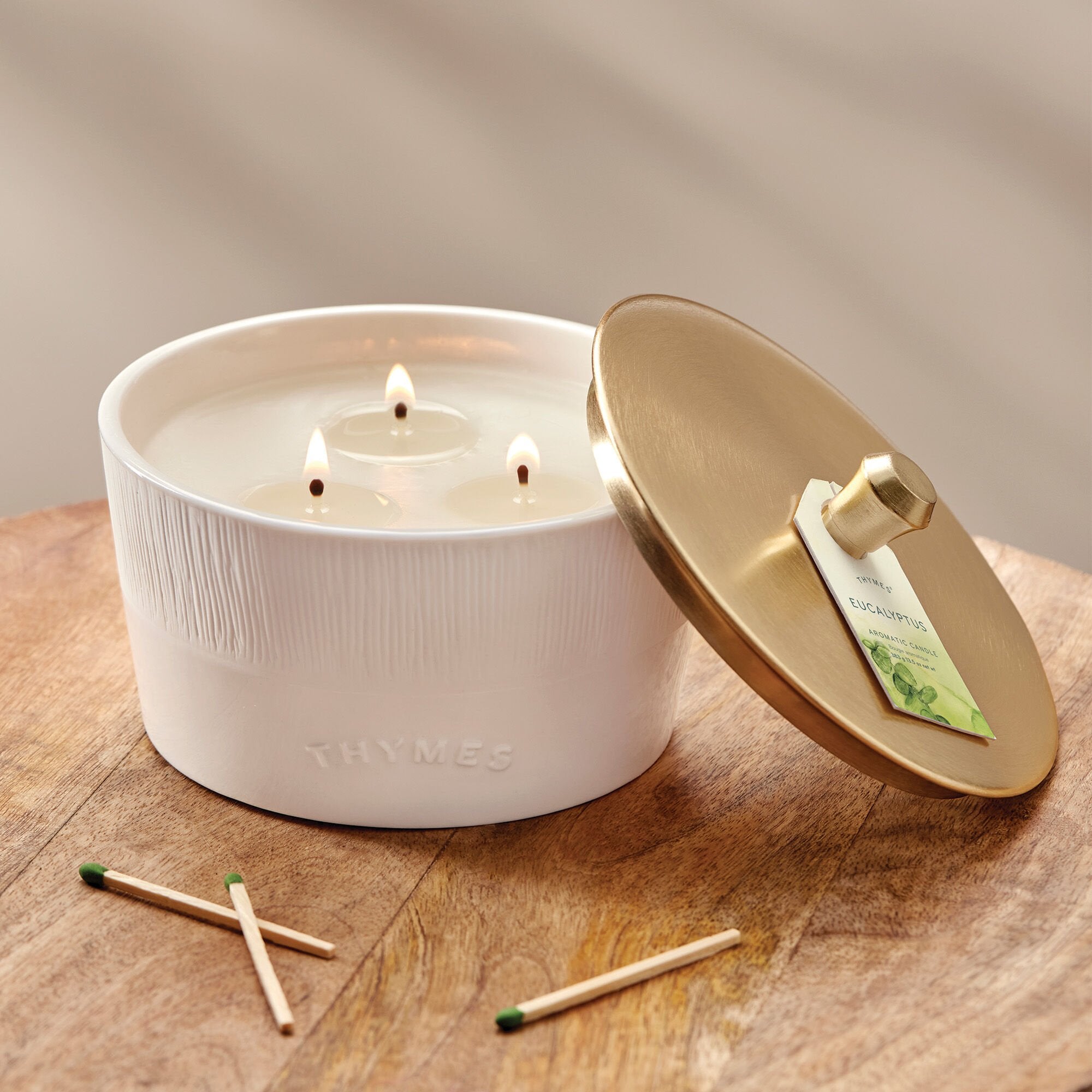 Alternative view of Eucalyptus Statement 3-Wick Candle