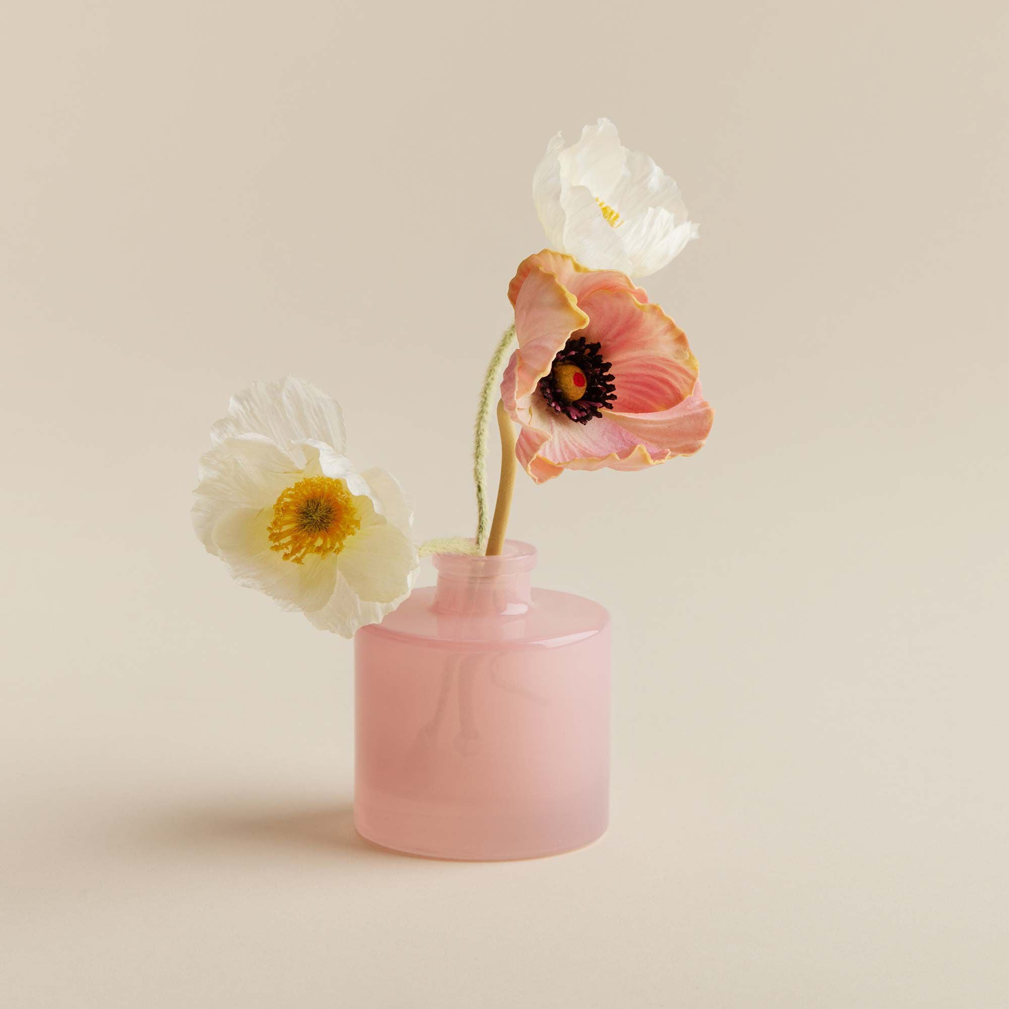 Alternative view of Goldleaf Gardenia Petite Reed Diffuser